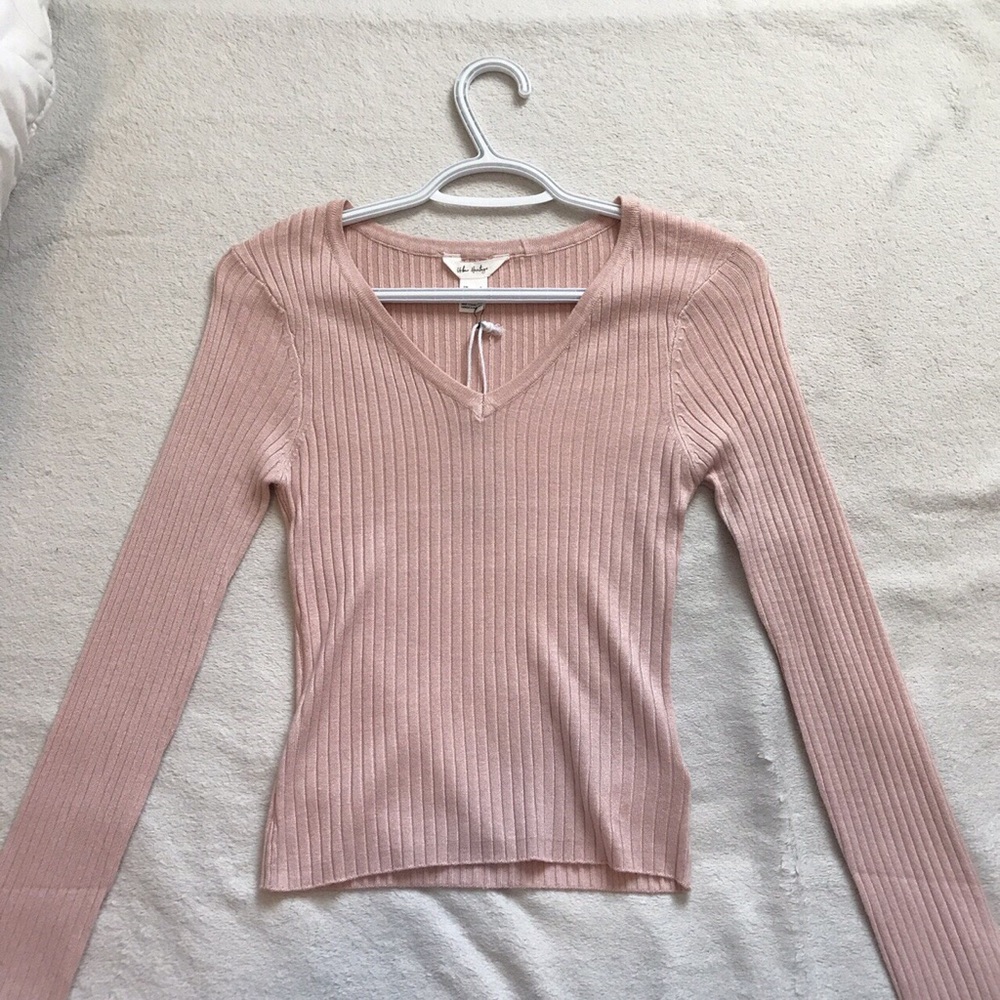Long Sleeve Ribbed Soft Knit Top - Picture 2 of 3